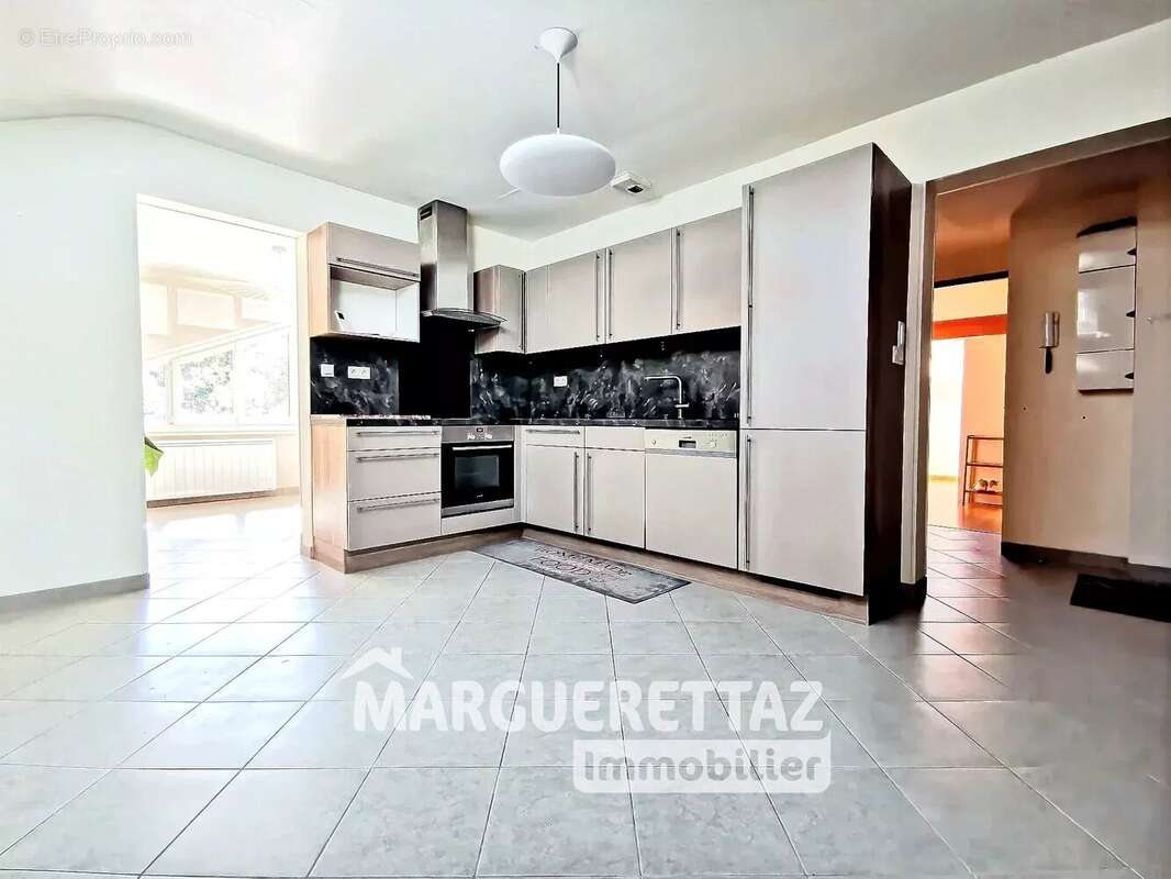Appartement à HABERE-POCHE