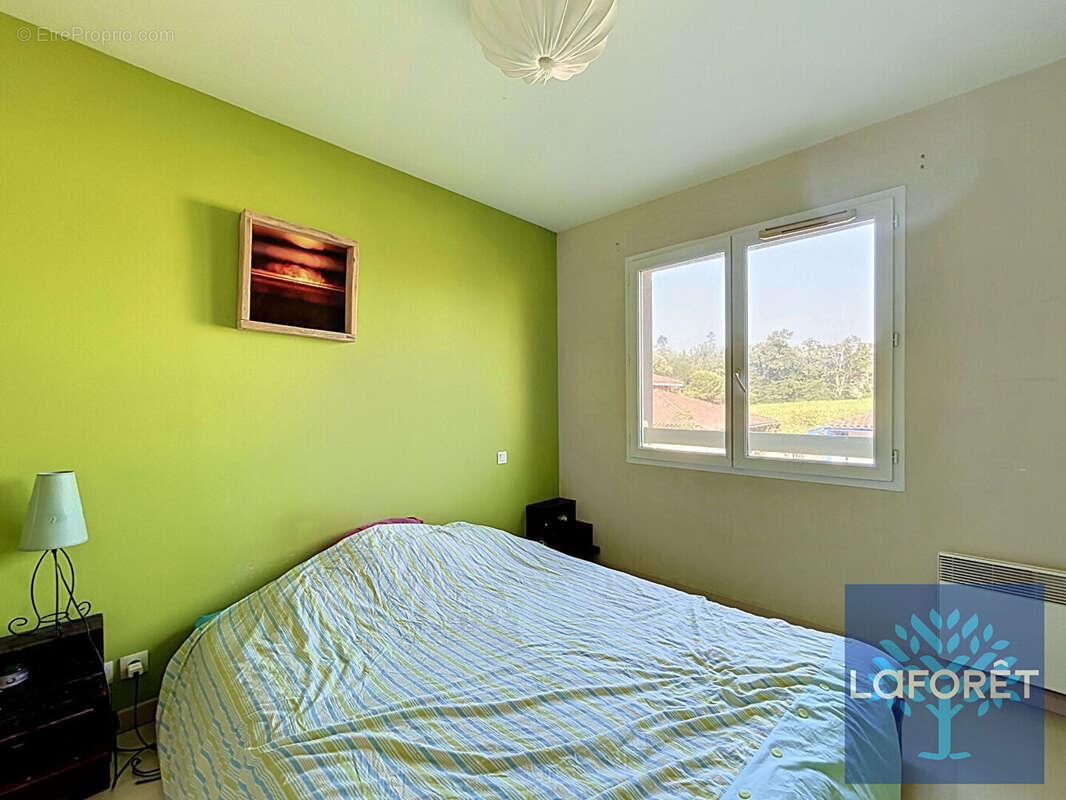 Appartement à SAINT-MARTIN-DE-HINX