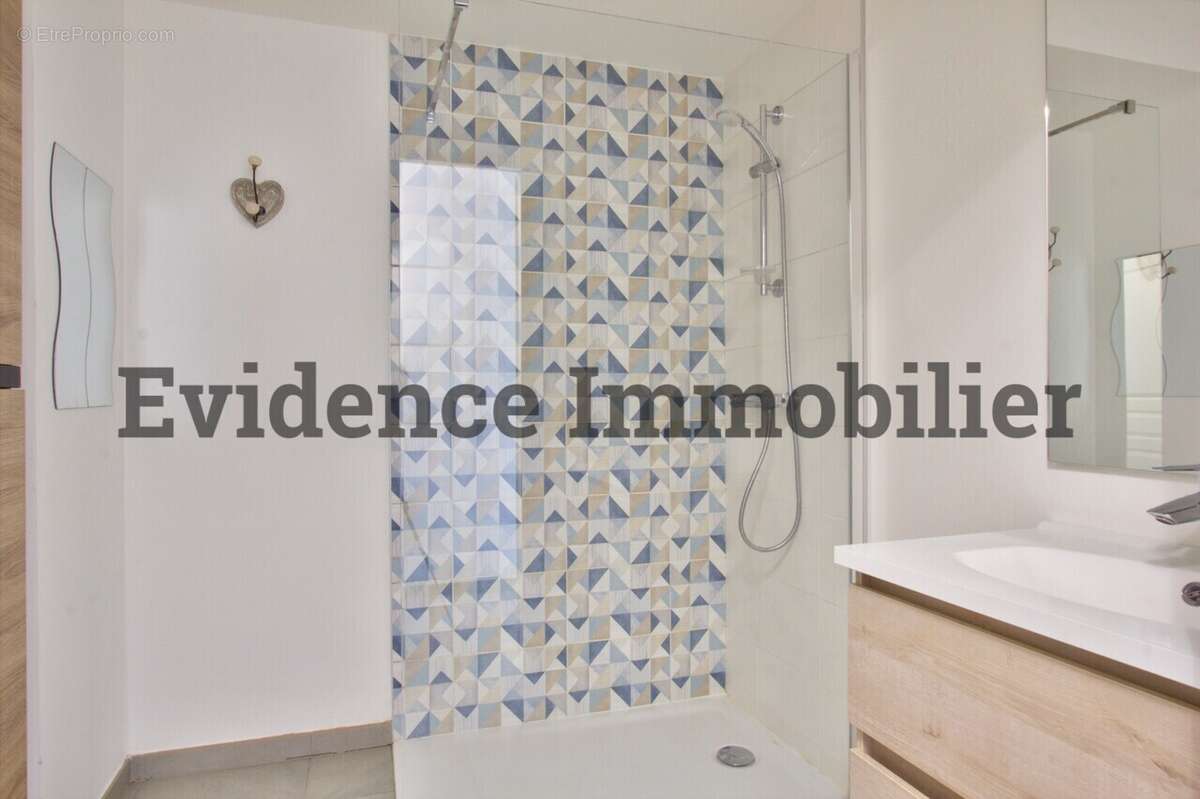 Appartement à ALBERTVILLE