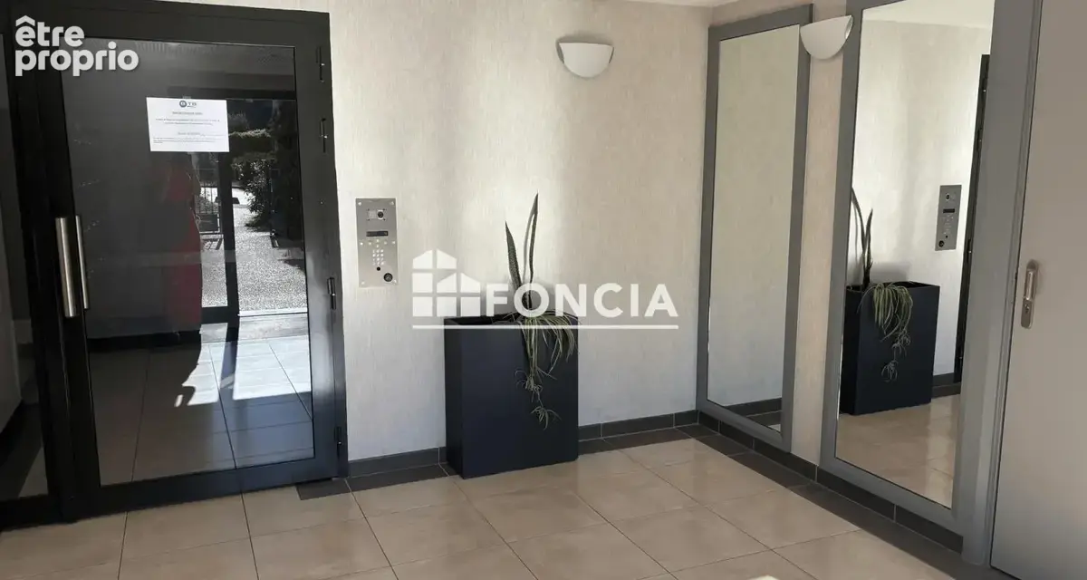 Appartement 4 pièces  88 m2 + Terrasse + 2 Parkings - Secteur Calmadules à YERRES - photo 11