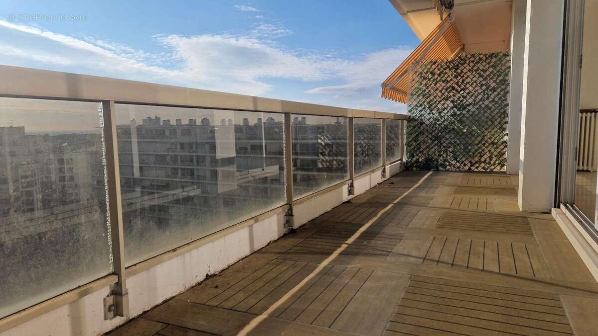 Appartement à LA ROCHELLE