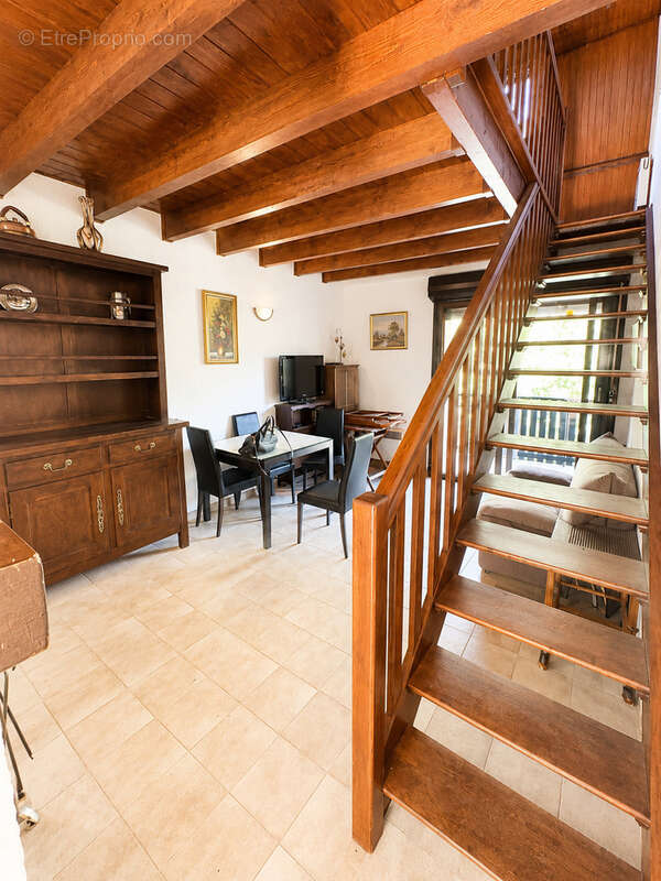 jolie studio en duplex à Vievola - photo 2