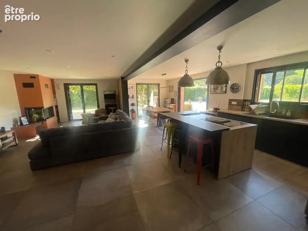 A vendre sanary sur mer 83110 arriere pays superbe villa familiale au cour d un environnement campagne - photo 8