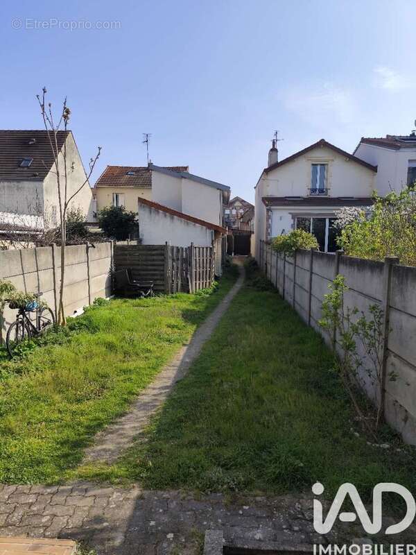 Photo 9 - Appartement à COLOMBES