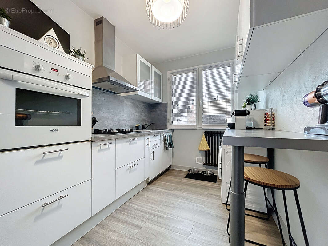 Appartement à BRIVE-LA-GAILLARDE