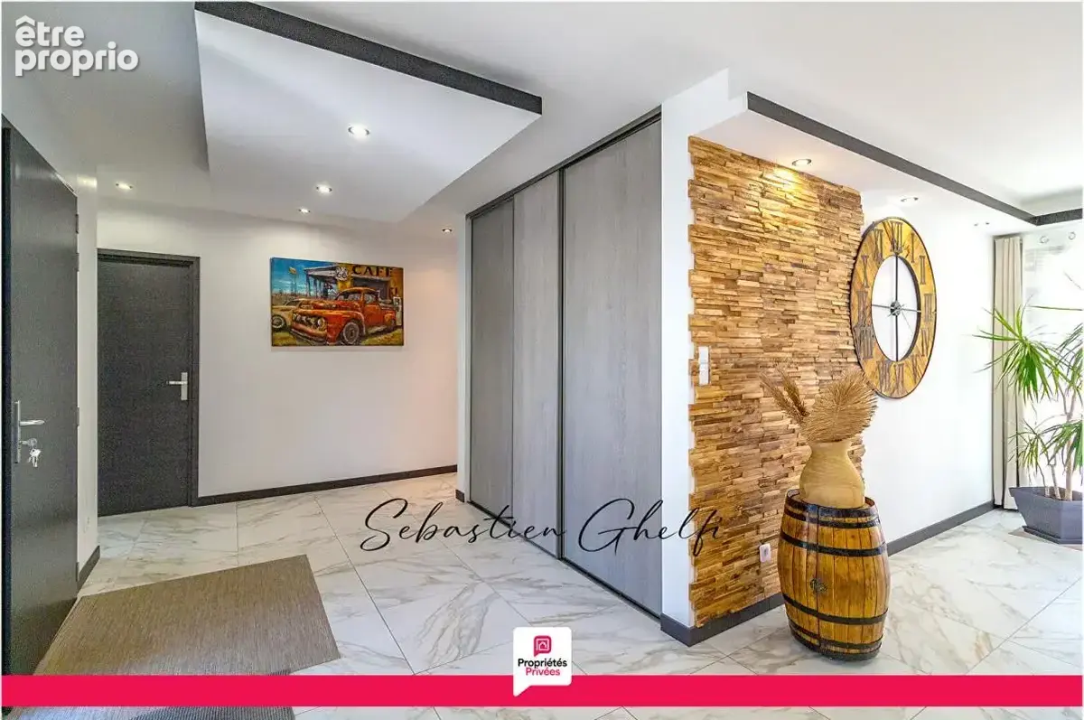 belle maison de plain-pied avec 3 chambres-cellier-grand garage-beau terrain - photo 5