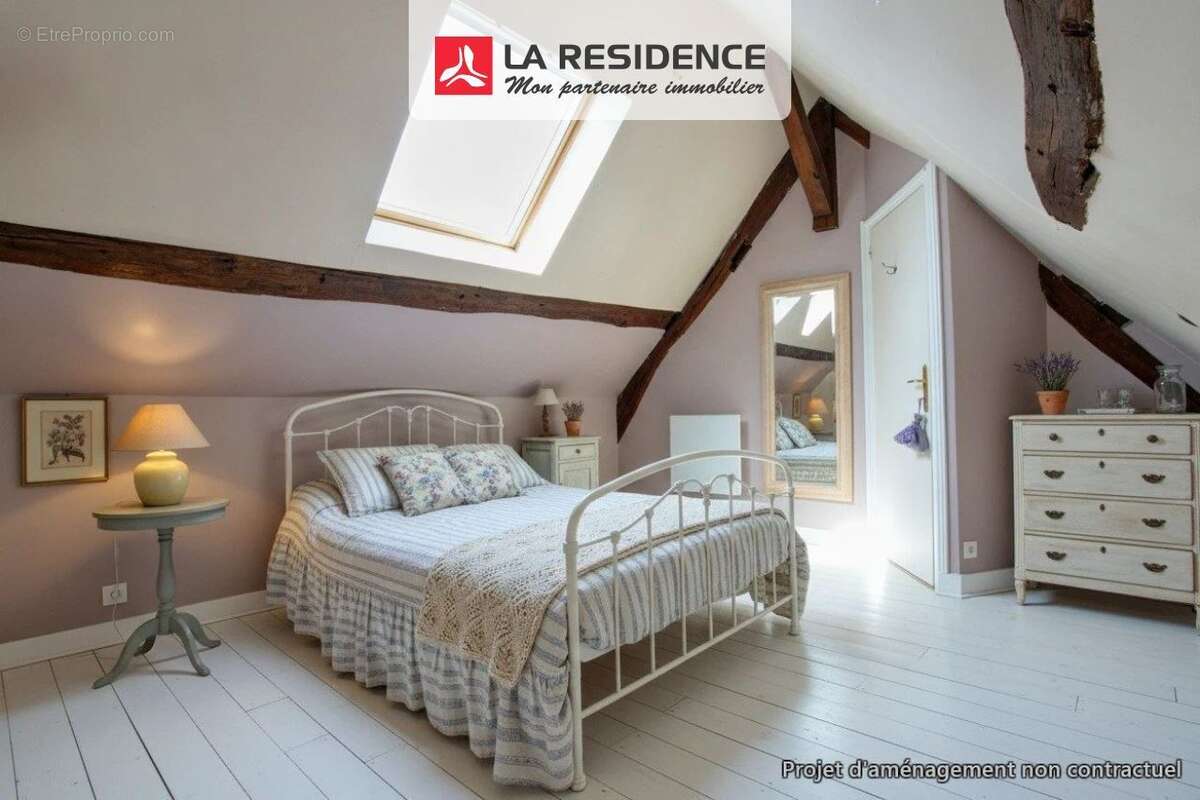 Appartement 73 m² à Le Mesnil-Saint-Denis  - photo 5
