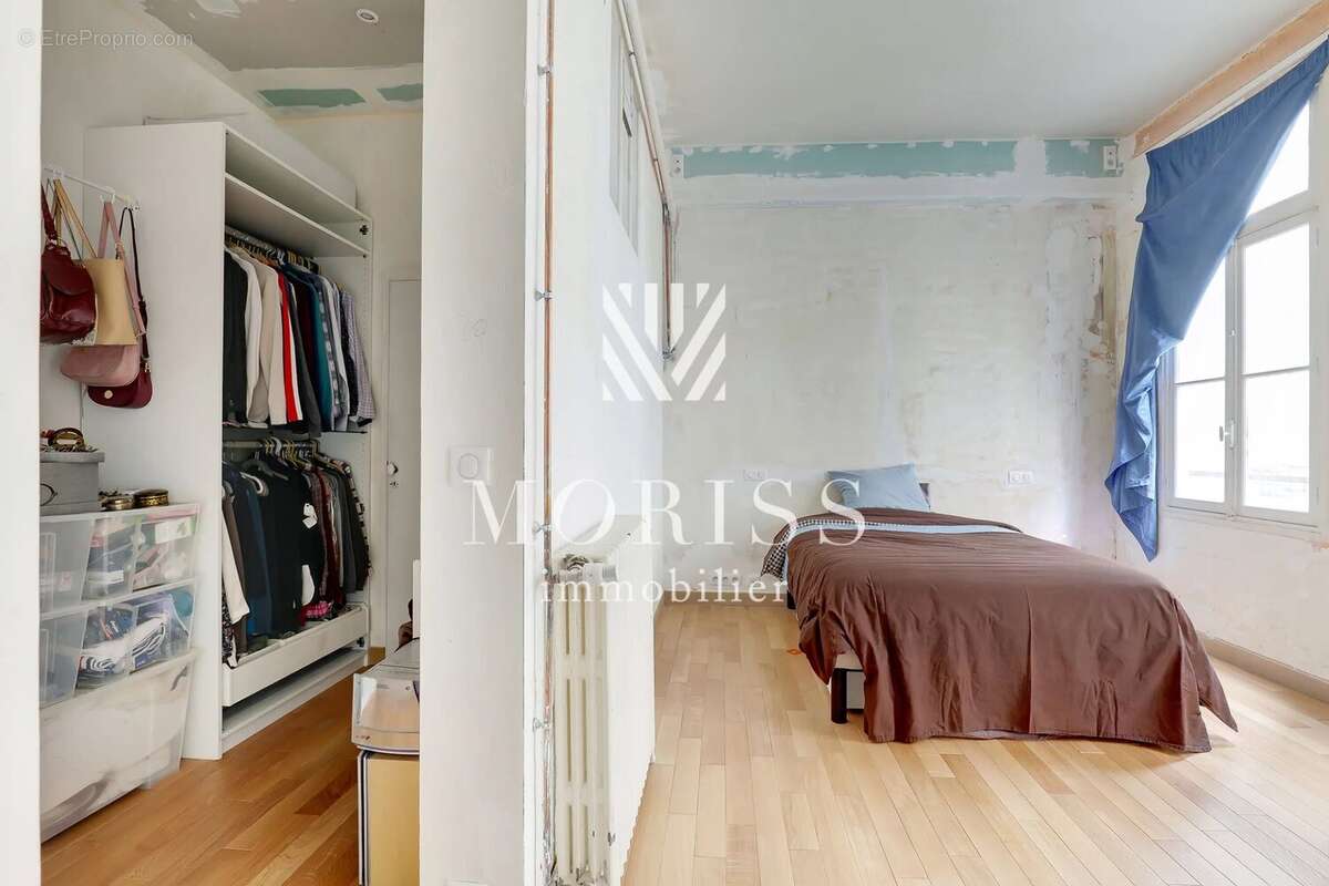 Appartement à PARIS-17E