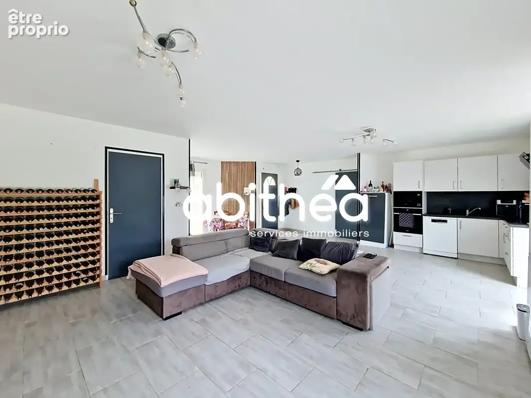 plain pied de 2 chambres  84m2 hab  1050m2 terrain  Saint André de Lidon - photo 9