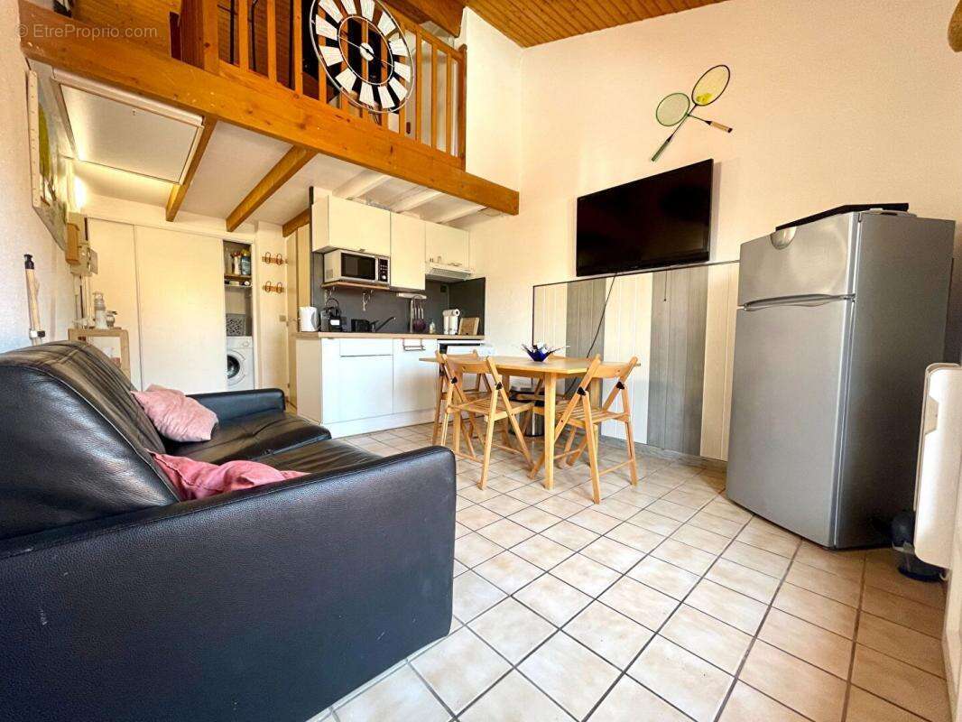 Maison à LES MATHES