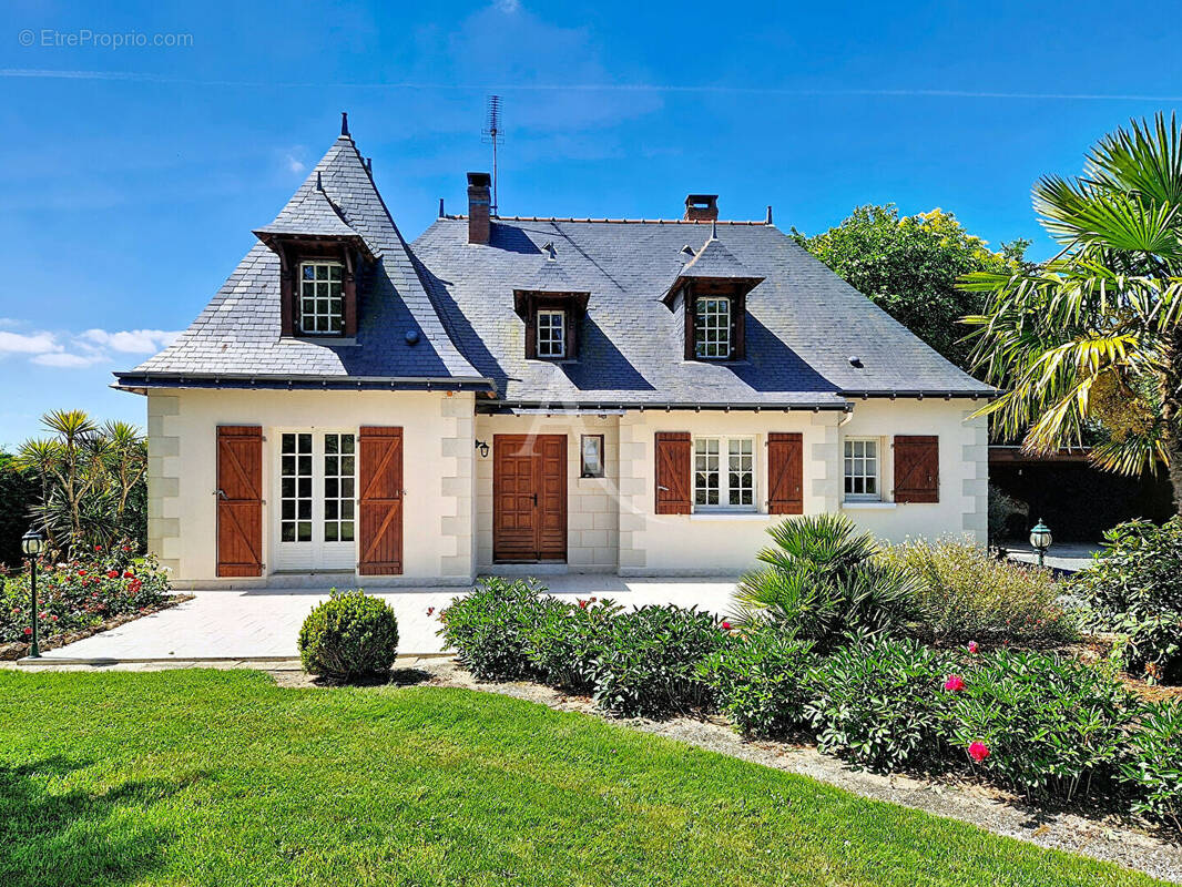 Maison à VIVY