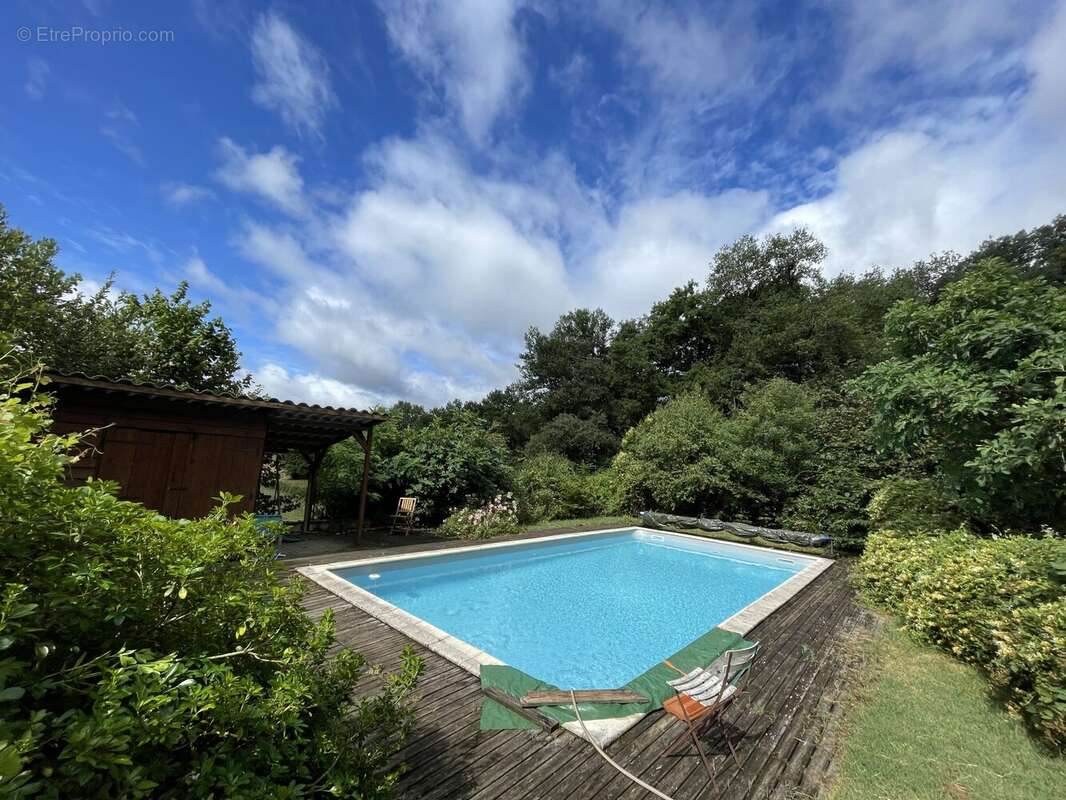 Maison à CAUSE-DE-CLERANS