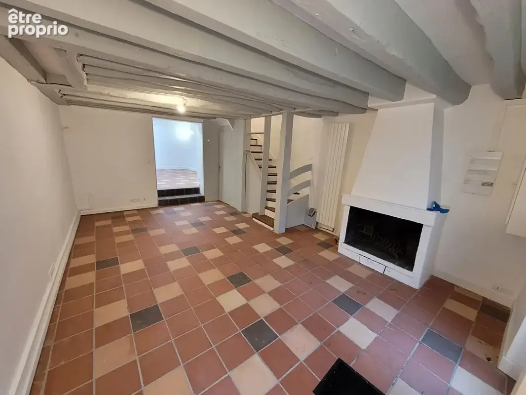 Maison à VERRIERES-LE-BUISSON