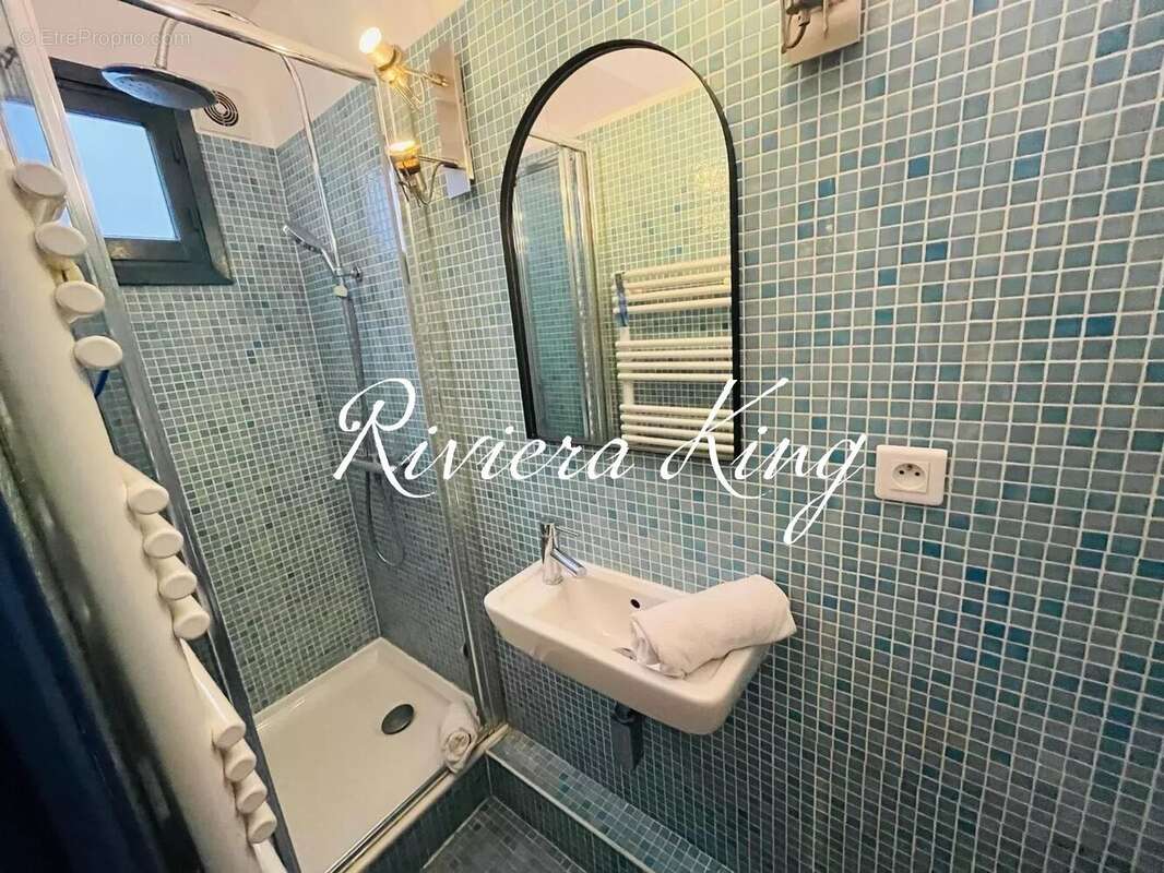 Appartement à VILLEFRANCHE-SUR-MER