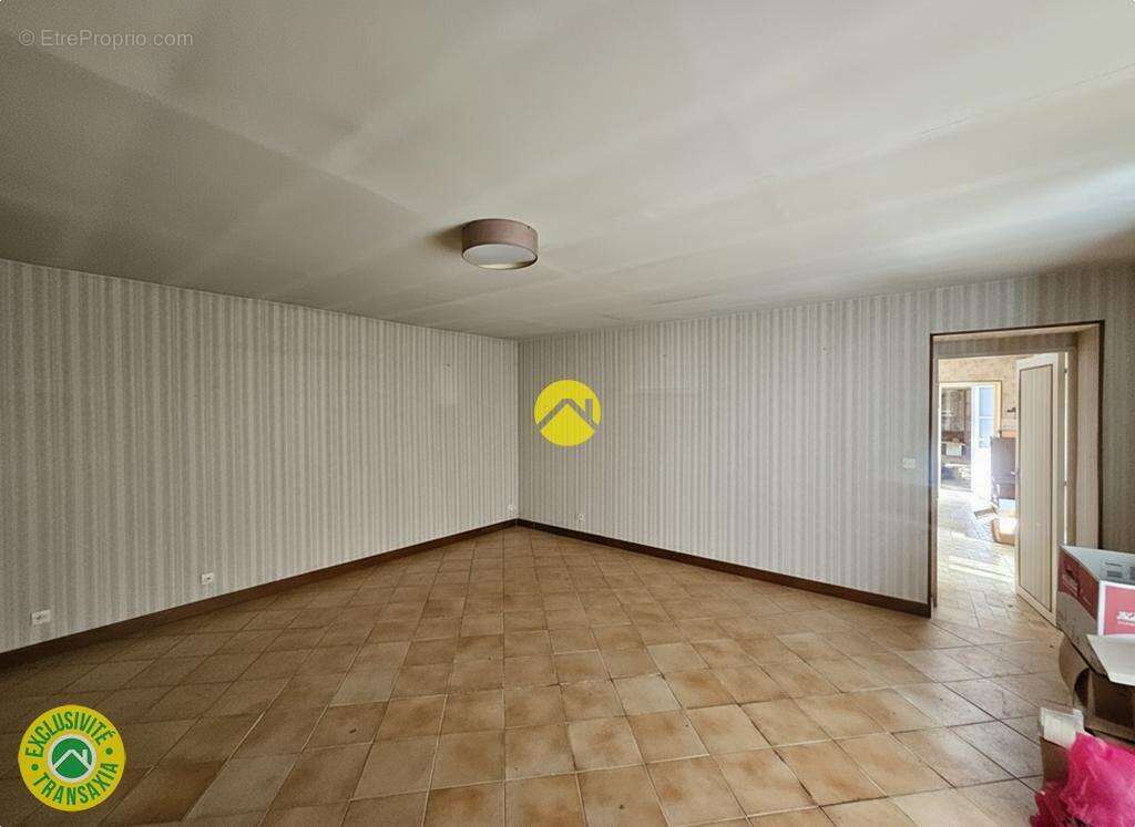 maison de ville - photo 5