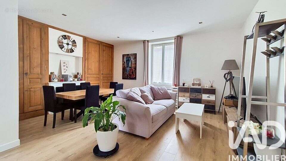 Photo 2 - Appartement à CRAPONNE