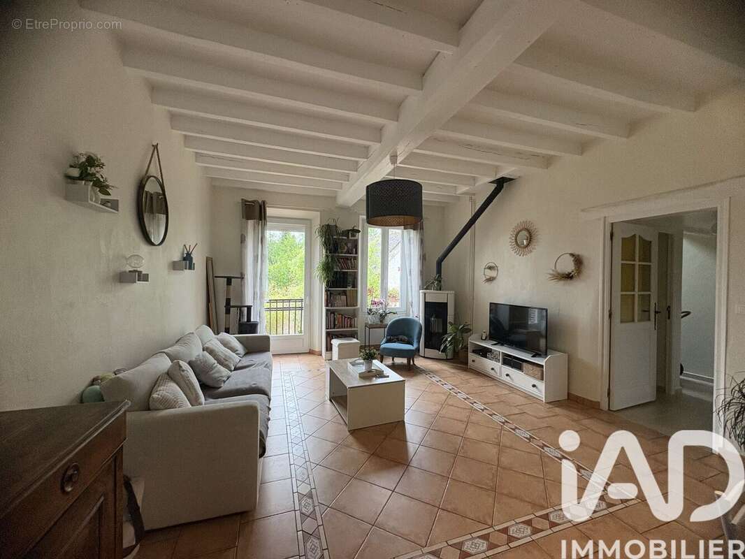 Maison 122 m² à Marsangy  - photo 8