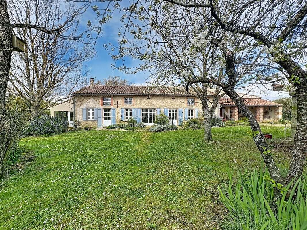 Maison à CUQ-TOULZA