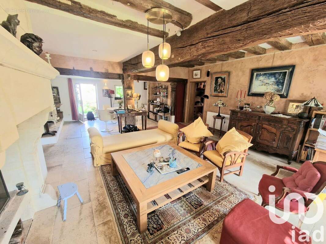 Photo 9 - Maison à TOUCY