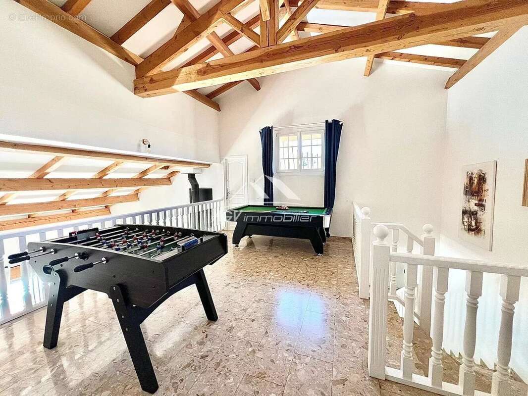 Maison à SAINT-PRIVAT-DES-VIEUX