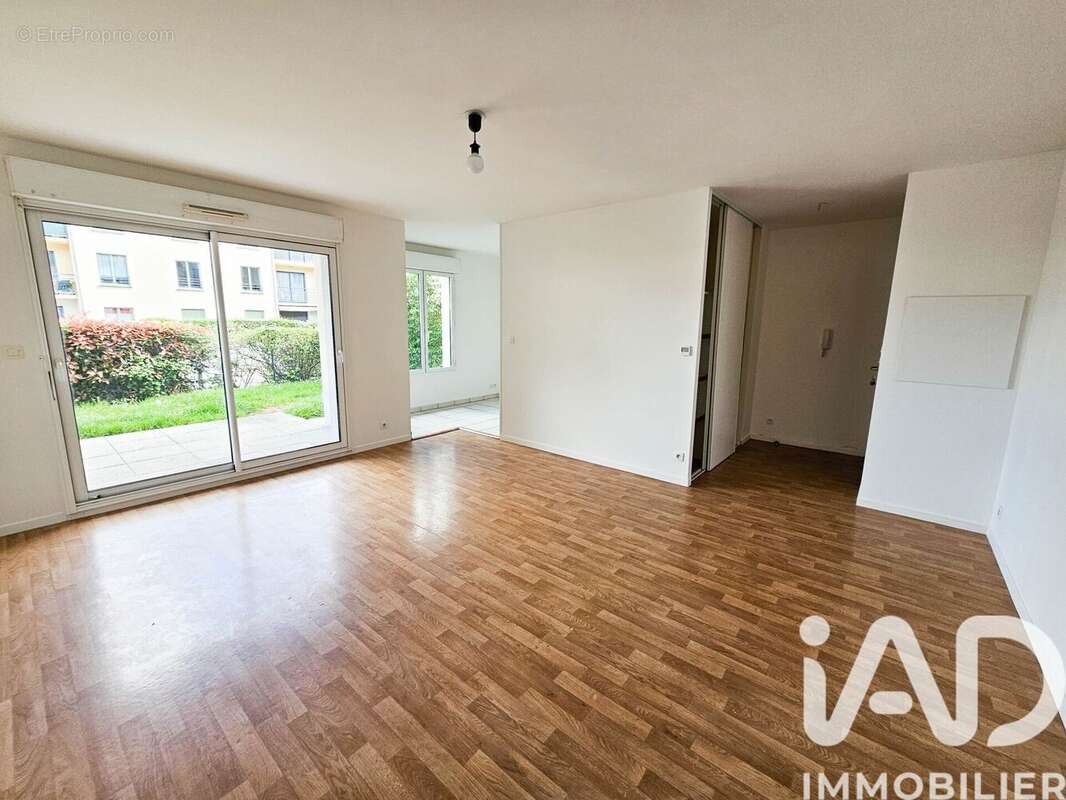 Photo 3 - Appartement à SAINT-MEEN-LE-GRAND