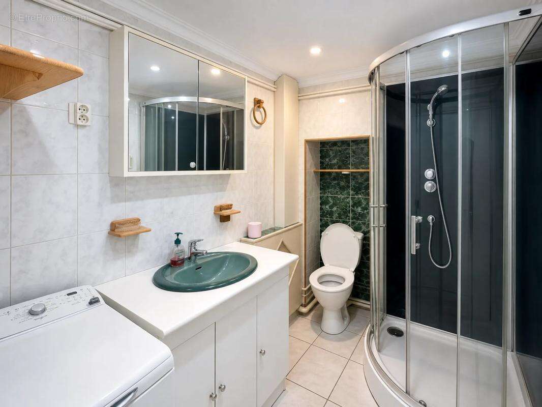 Appartement 1 pièce de 36 m² à Louvres - photo 2