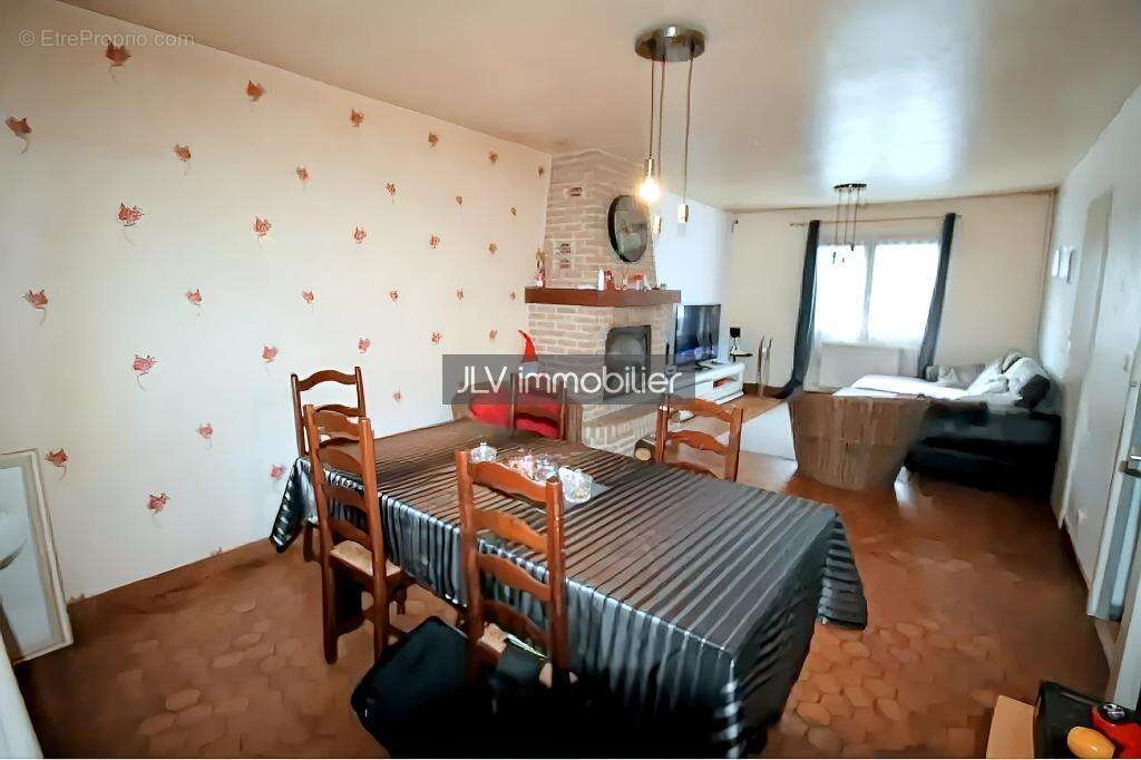 Maison à SAINT-POL-SUR-MER