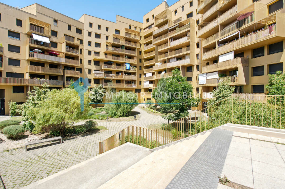 Appartement à ECHIROLLES
