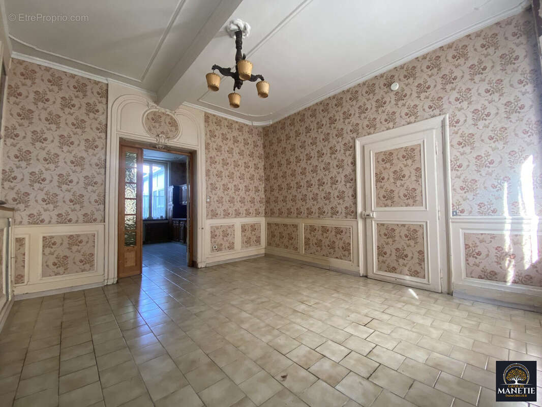 Maison 123 m² à Arras  - photo 2