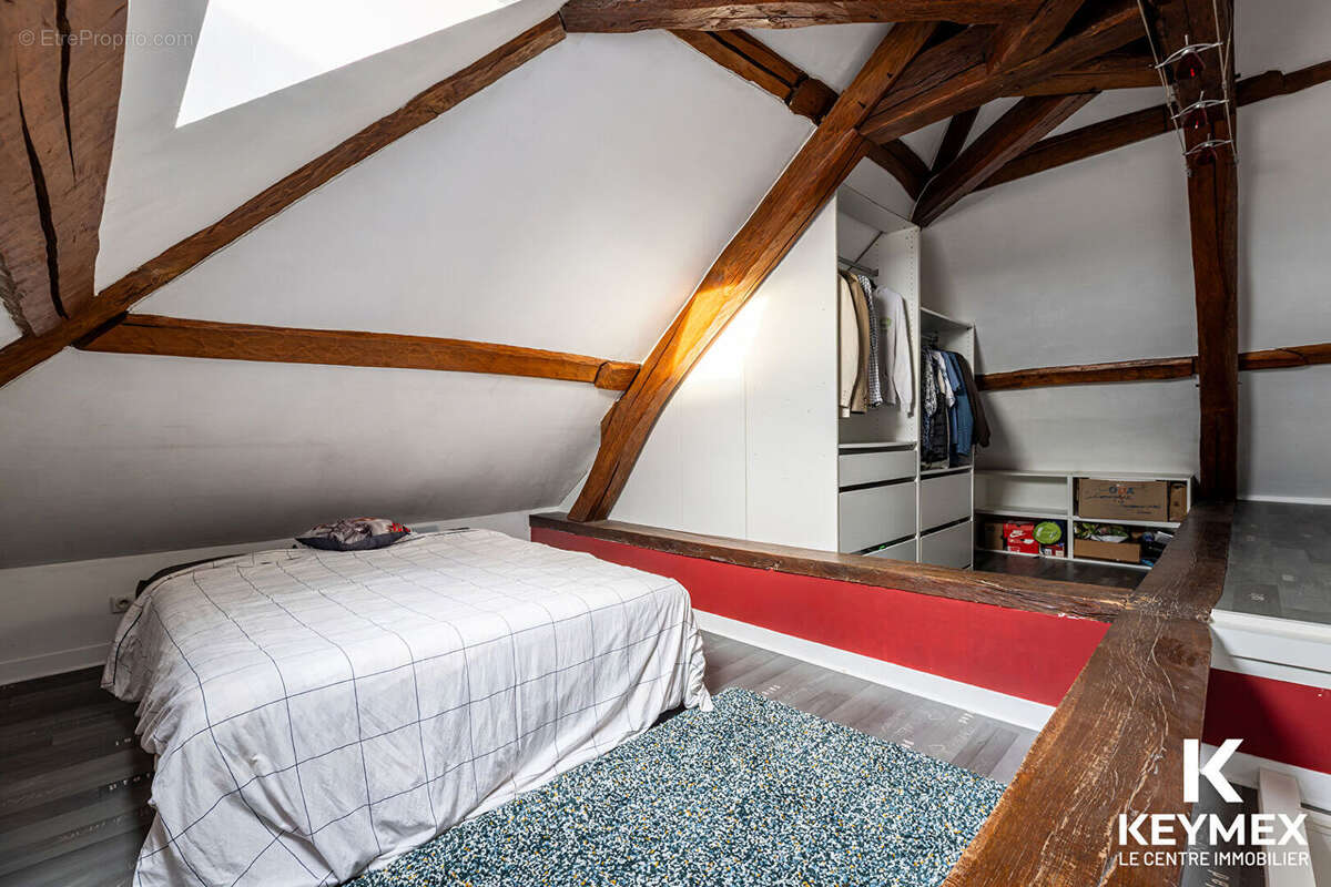 Maison à LE MESNIL-EN-THELLE