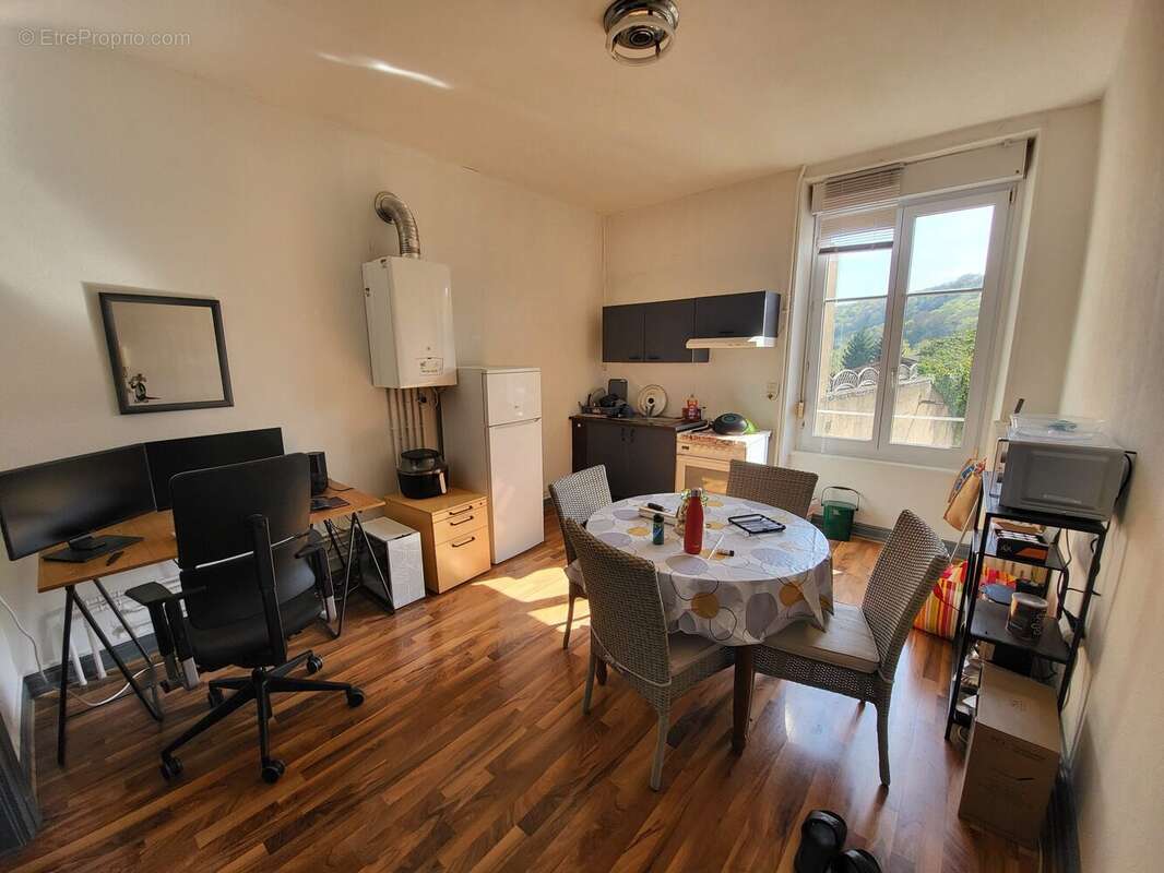 Appartement à REHON