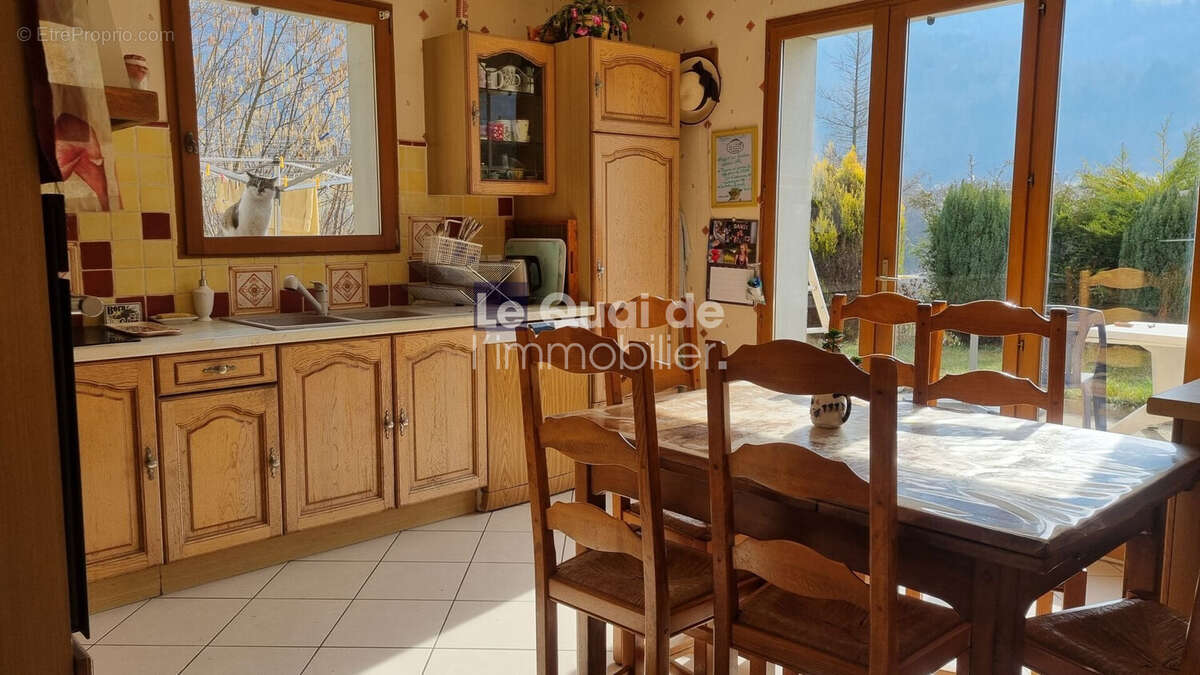 Maison à SAINT-PIERRE-D&#039;ALLEVARD