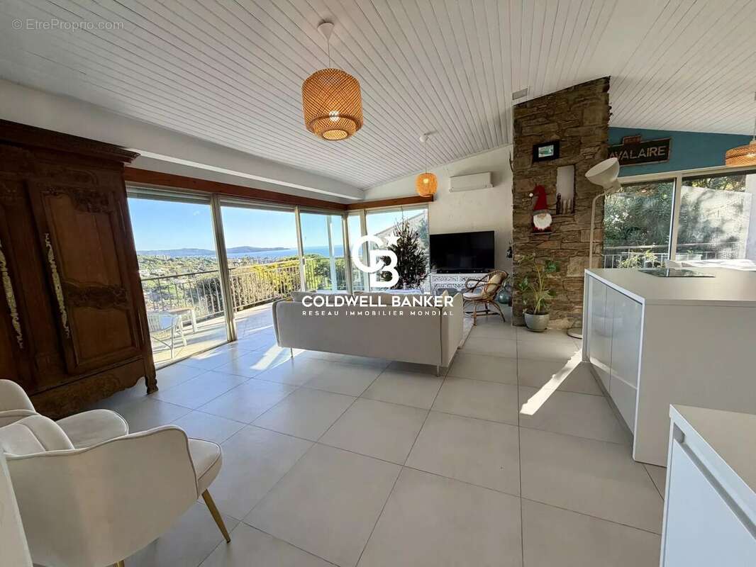 Maison à CAVALAIRE-SUR-MER