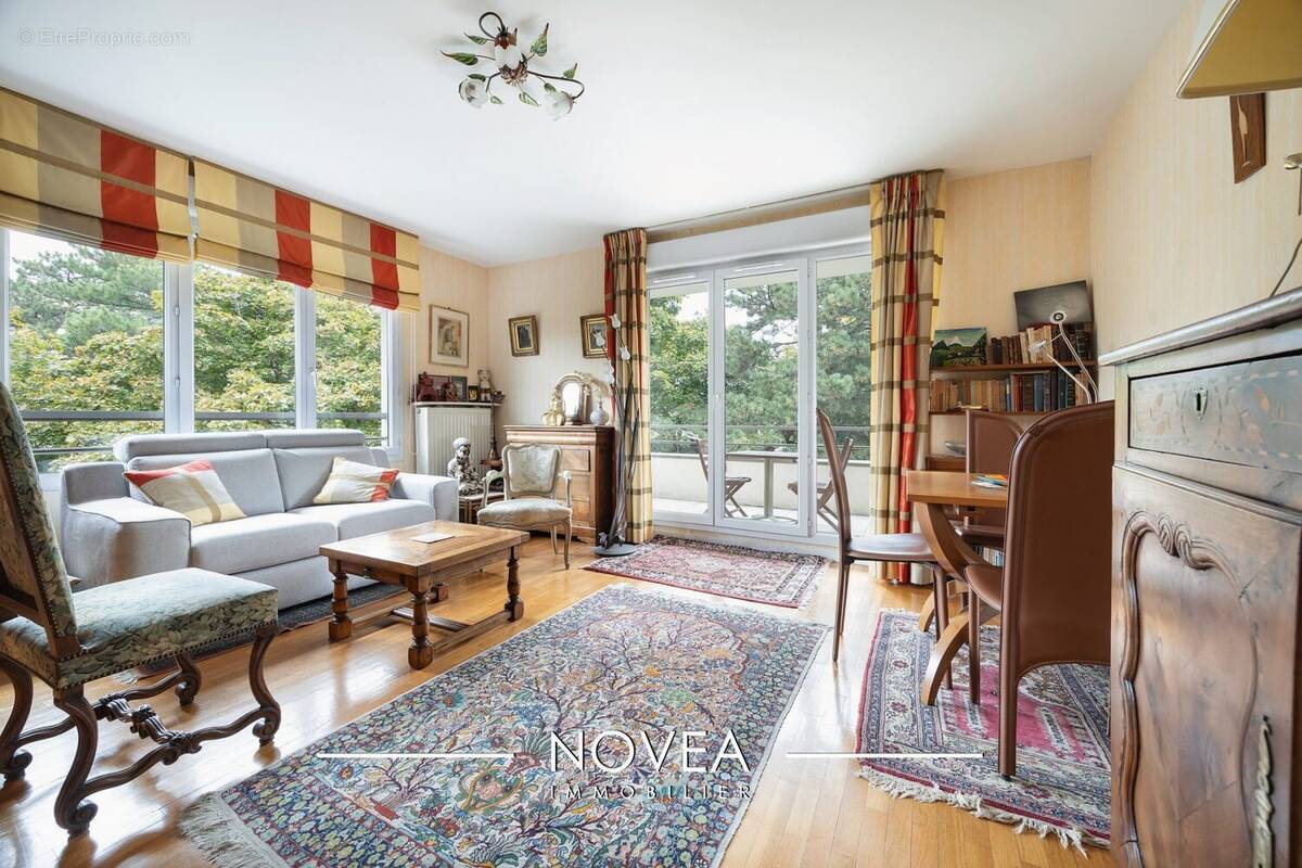 Appartement à SAINTE-FOY-LES-LYON