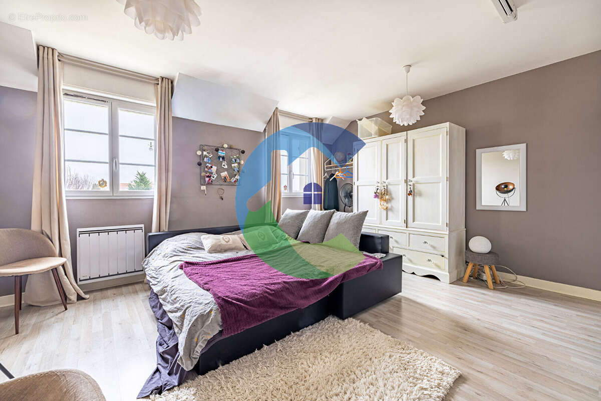 Maison à LONGJUMEAU