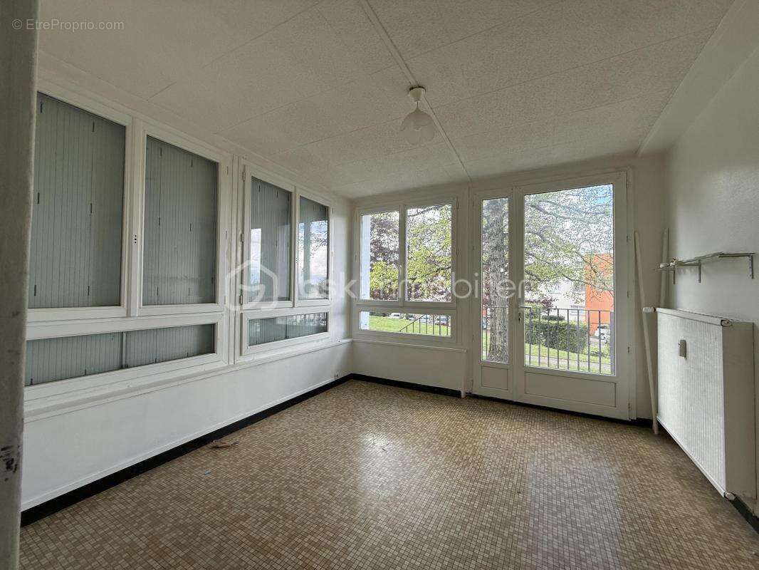 Appartement lumineux – 3 chambres – Idéal investissement ou résidence principale - photo 4