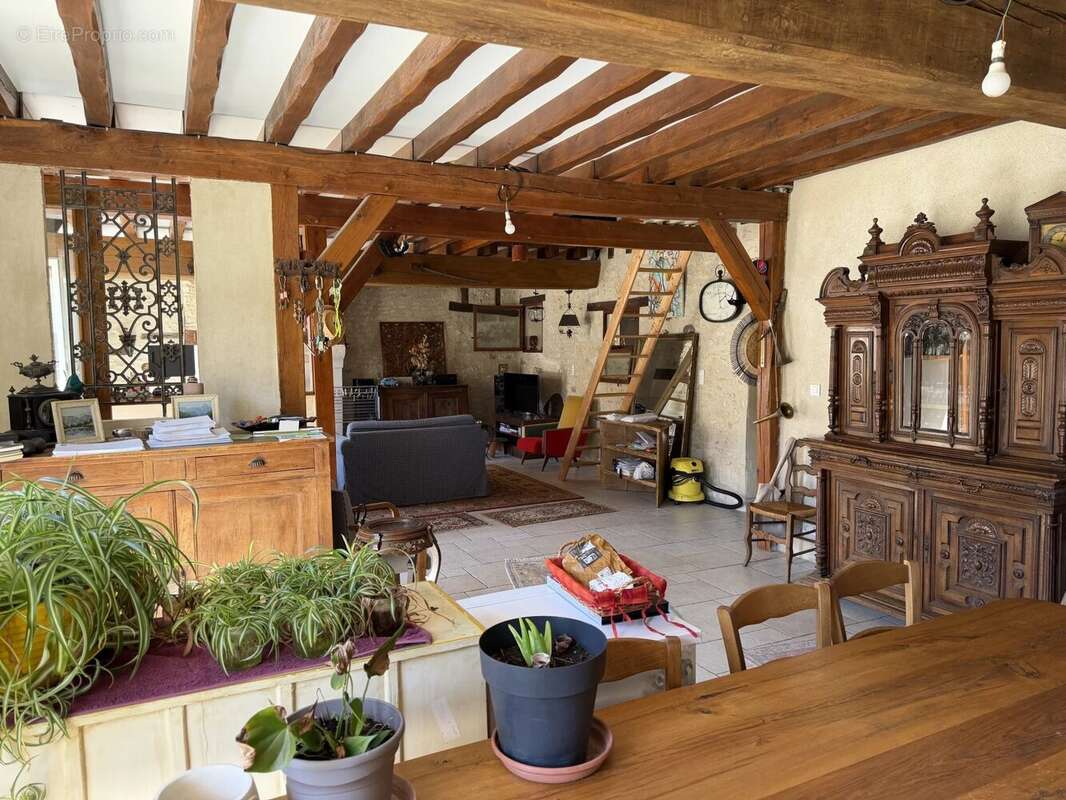 Maison à LINDRY