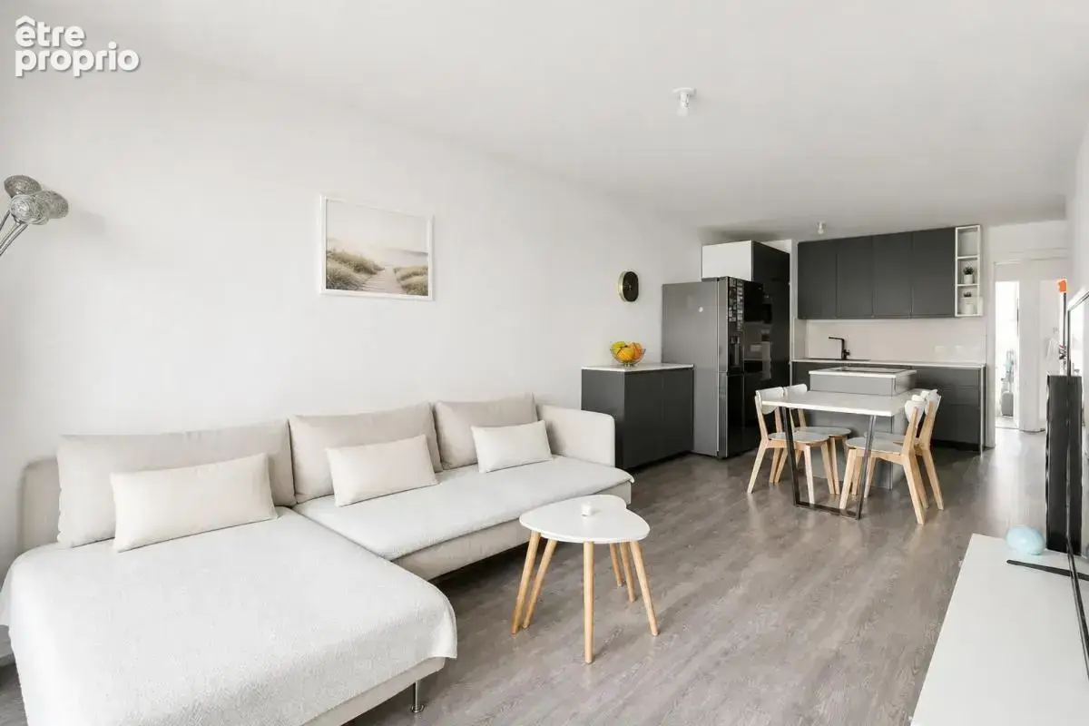 Appartement de 4 pièces de 77 m² à Montreuil - photo 3
