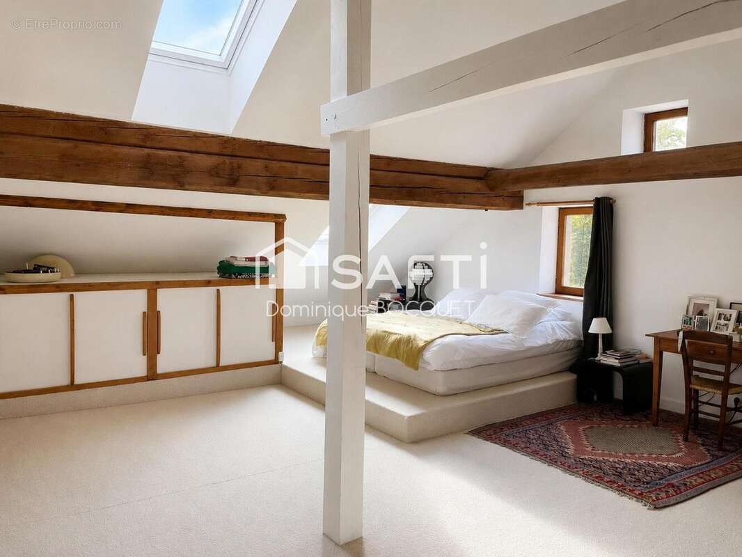 Maison 293 m² à Rencurel  - photo 9