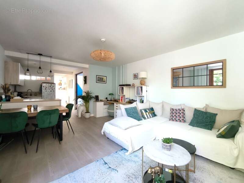 Appartement à RUEIL-MALMAISON