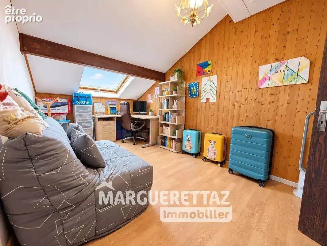 VIUZ-EN-SALLAZ – Maison familiale avec magnifique terrain arboré - photo 13