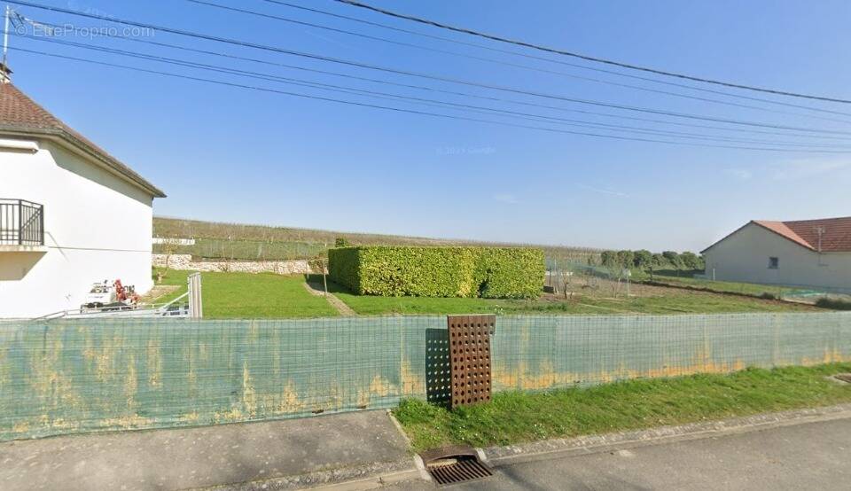 Terrain à NOGENT-L&#039;ABBESSE