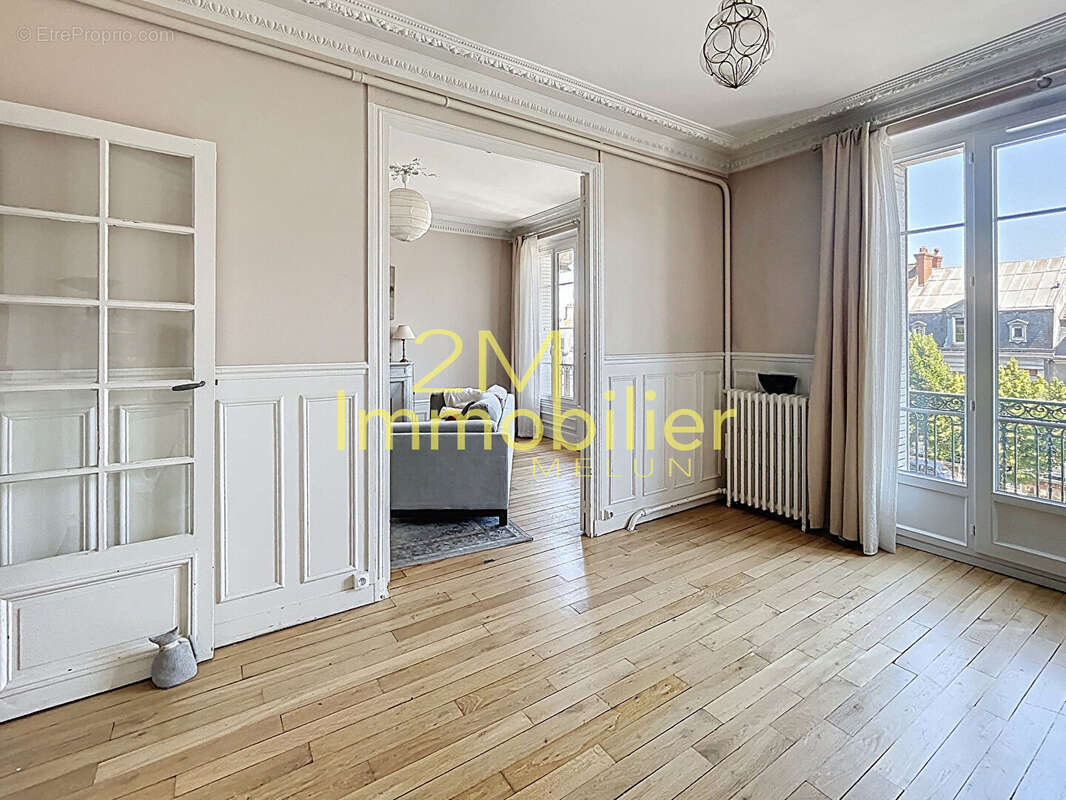 Appartement à MELUN