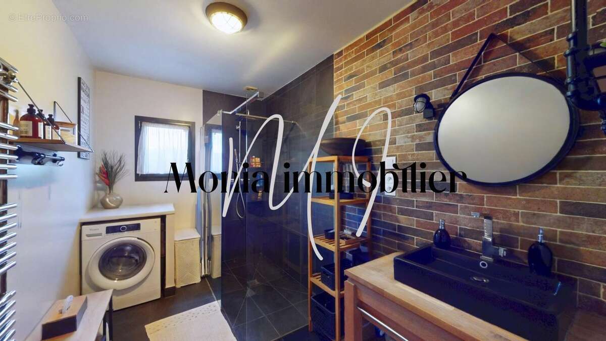 Maison à MONTREUIL