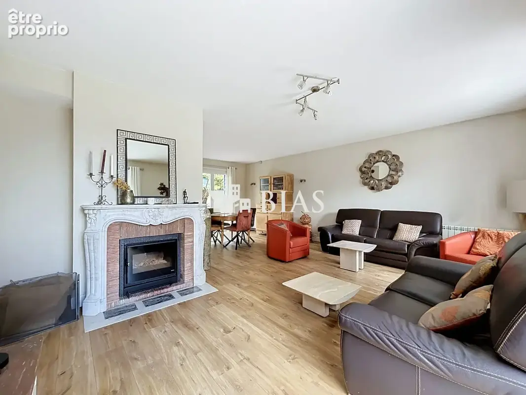 Maison 6 pièces 165 m² à vendre à Barentin (76360) - photo 4