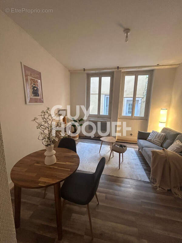 Appartement à LYON-1E