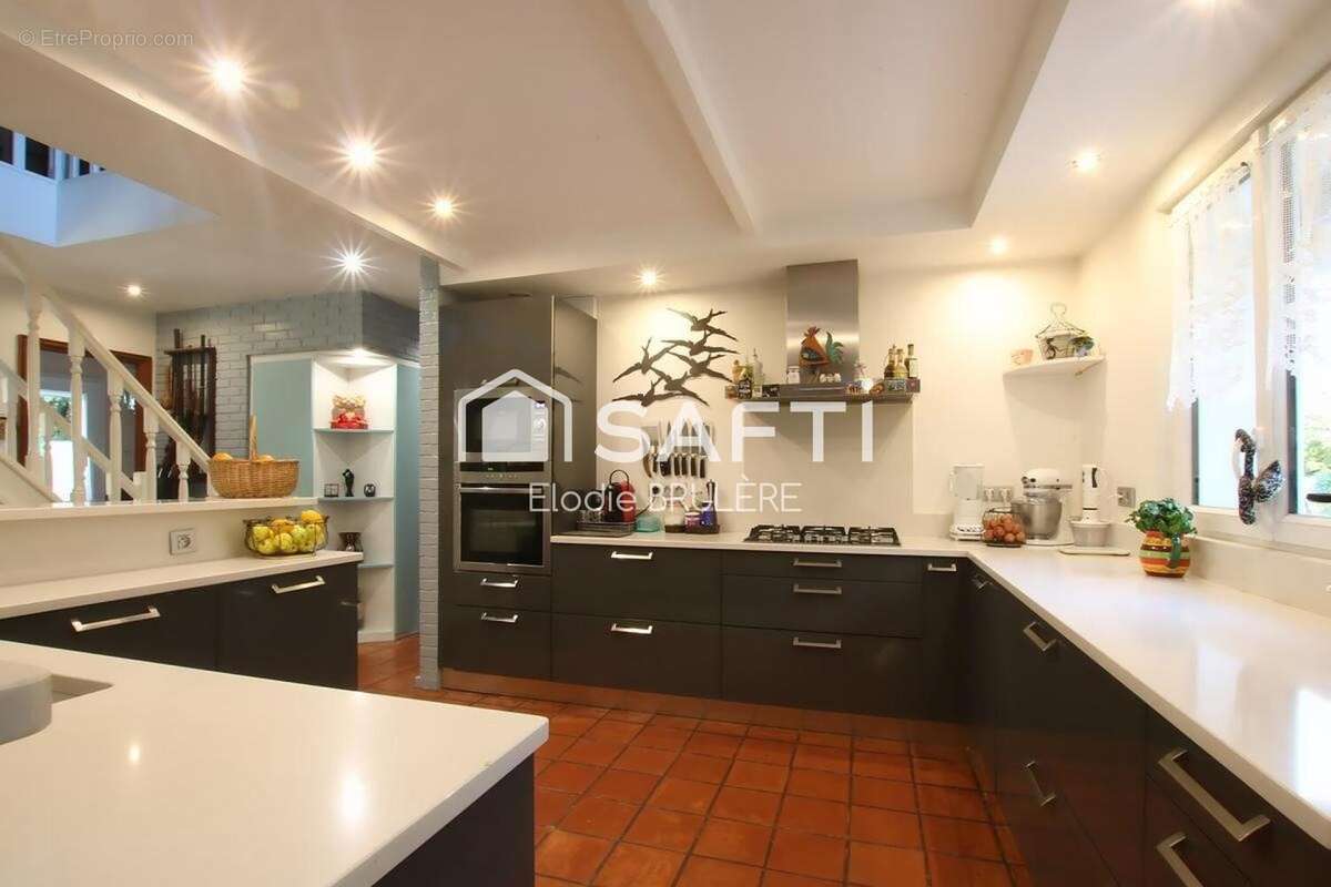 Photo 3 - Maison à SAINT-GERMAIN-LES-ARPAJON