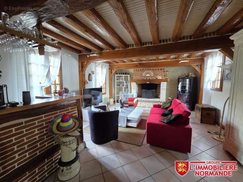 Maison à PONT-DE-L&#039;ARCHE