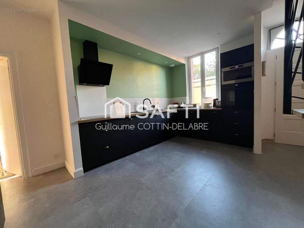 Photo 2 - Maison à ESCATALENS