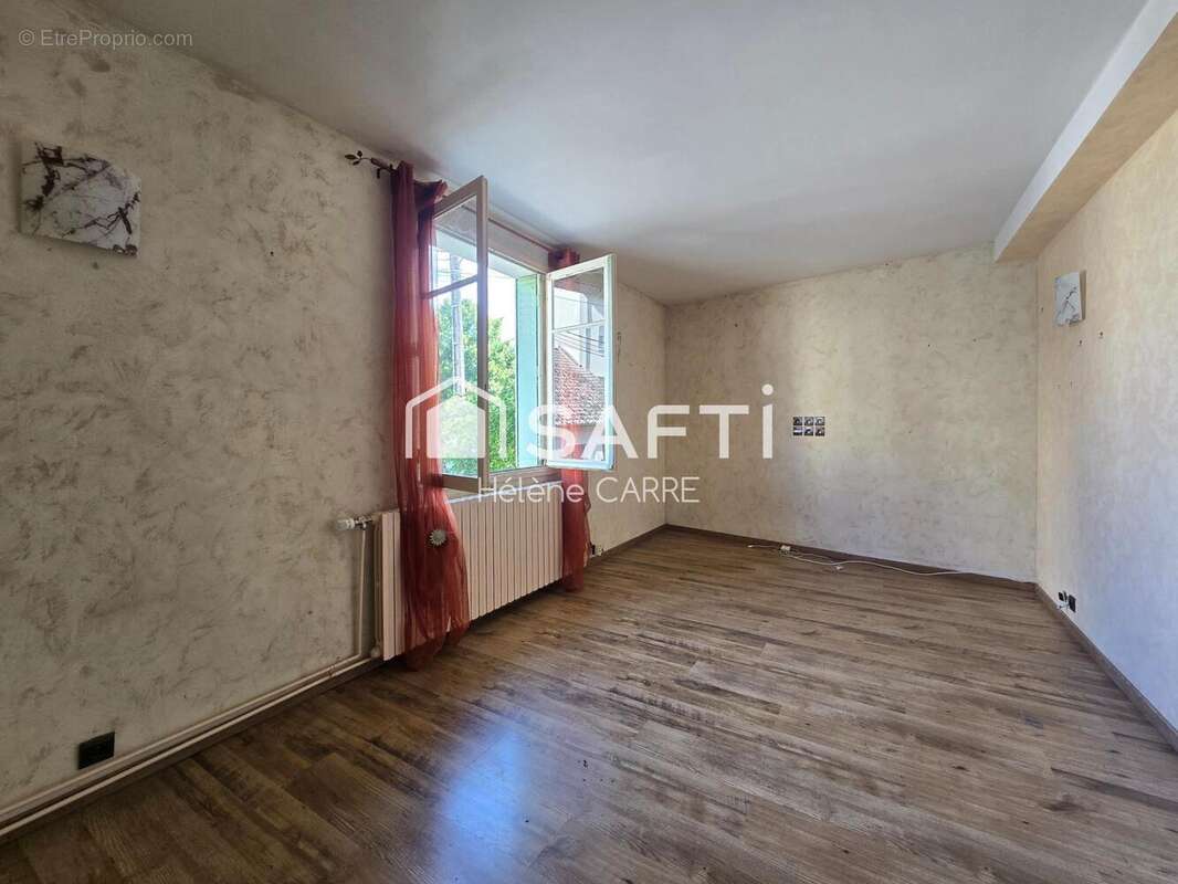 Maison 107 m² à Lury-Sur-Arnon  - photo 5